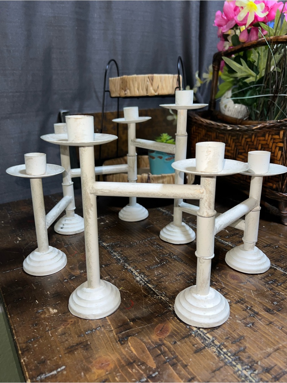 Vintage-Style Cream Metal Multi-Arm Candle Holder articulated candelabra